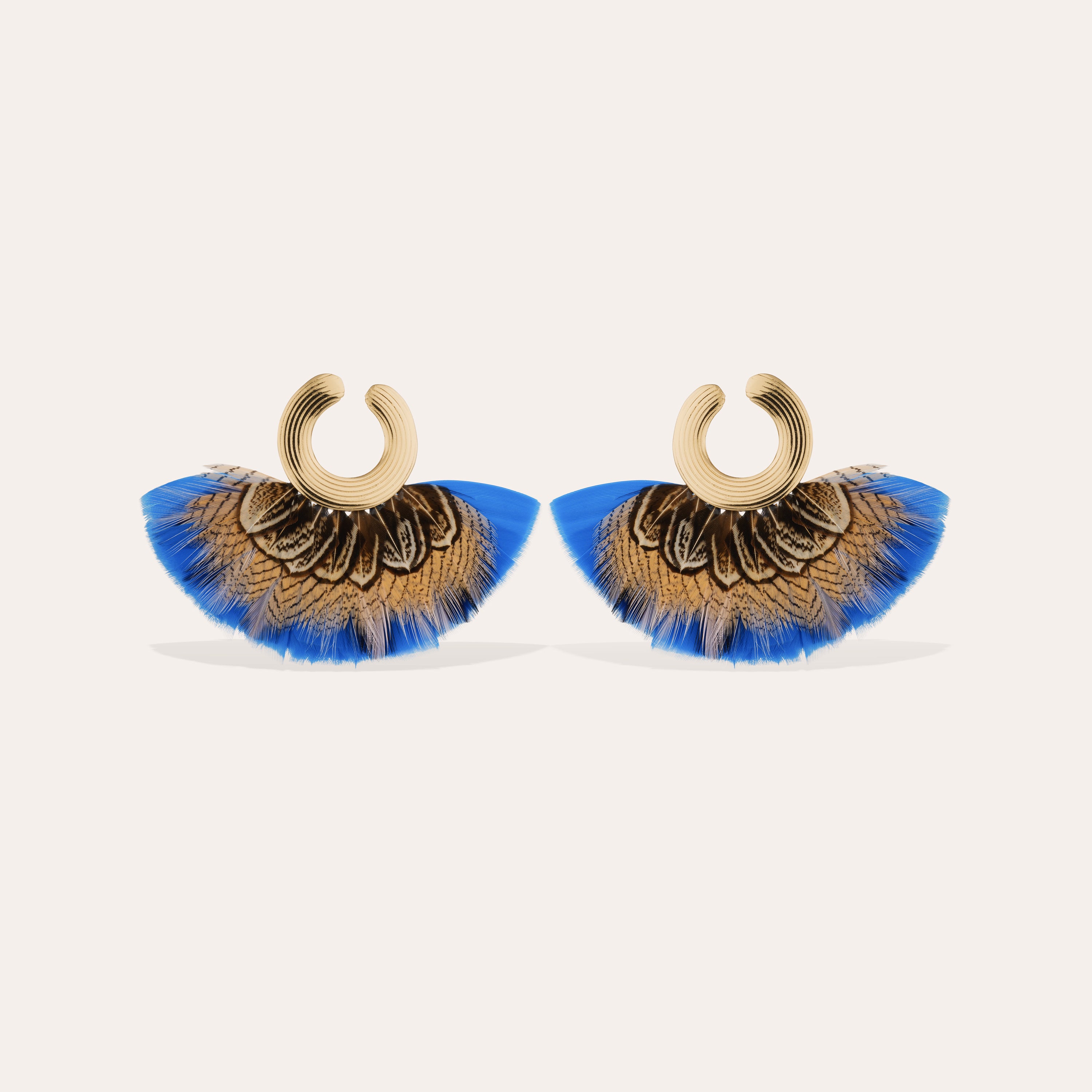 gas-bijoux-boucles-d-oreilles-positano-anneau-dor-et-plumes-teint-es image 1