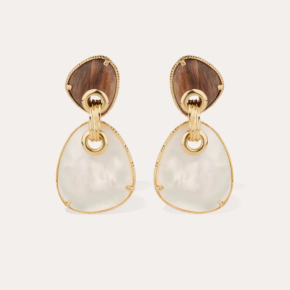 gas-bijoux-boucles-silia-grand-mod-le-bois-et-nacre-blanche-dor-es image 1