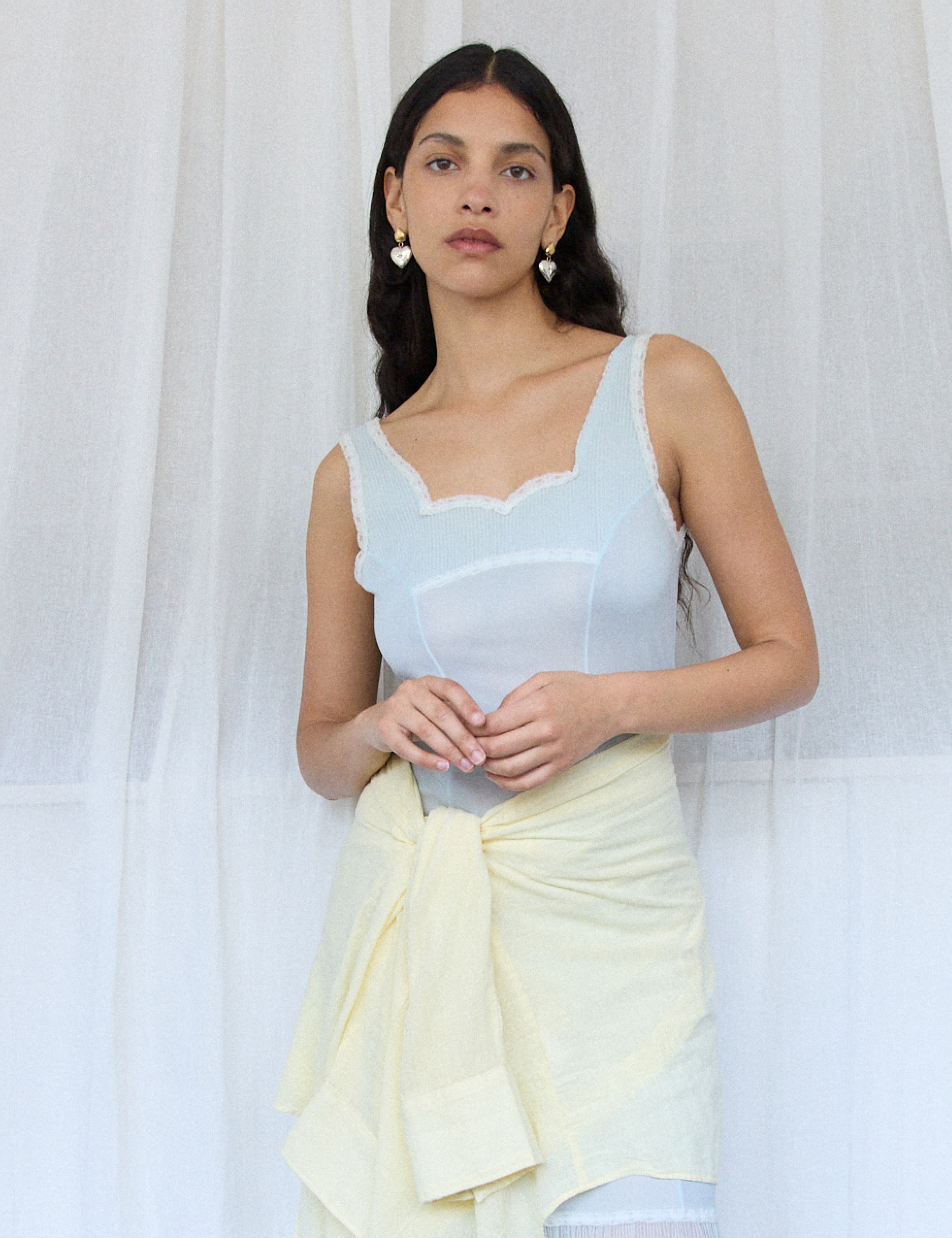 louise-damas-boucles-la-double-boucles-longues-deux-c-urs-articul-s-dor-et-argen image 4
