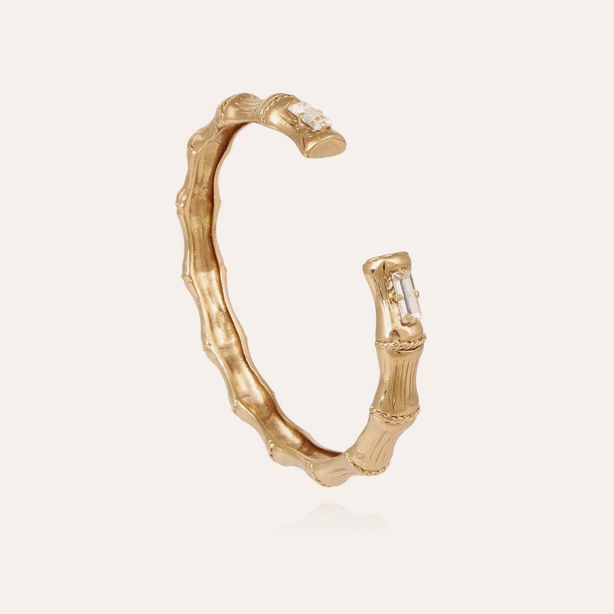 gas-bijoux-bambou-bracelet-jonc-dor-stri-strass-sertis-main image 4