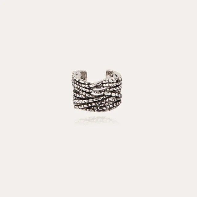 gas-bijoux-bague-liane-manchette-bague-argent-e-grav-e-et-martel-e-la-main image 1