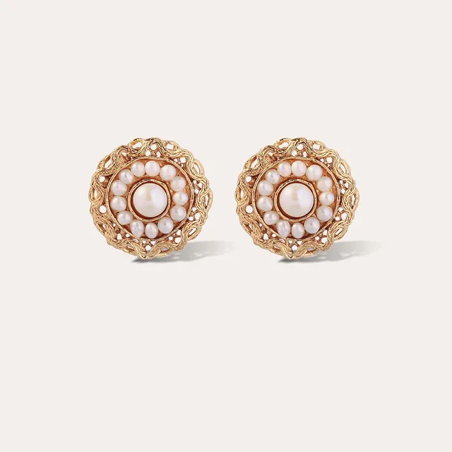 gas-bijoux-leonie-boucles-d-oreilles-puces-dor-es-perles-de-culture image 1