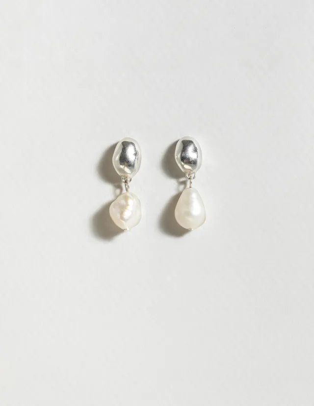 louise-damas-boucles-la-perle-version-argent-e-perles-moul-es-et-perles-d-eau-do image 1
