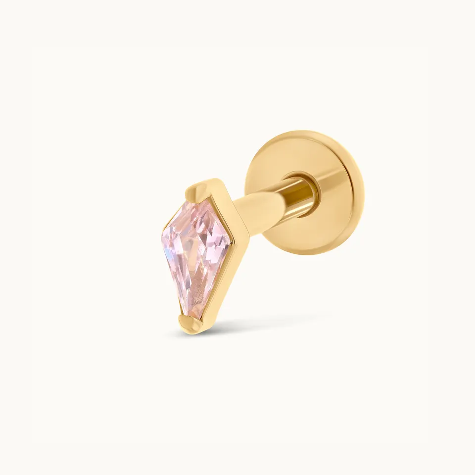 obsidian-piercing-rapha-l-pink-piercing-cartilage-losange-zircon-rose-titane-gol image 1