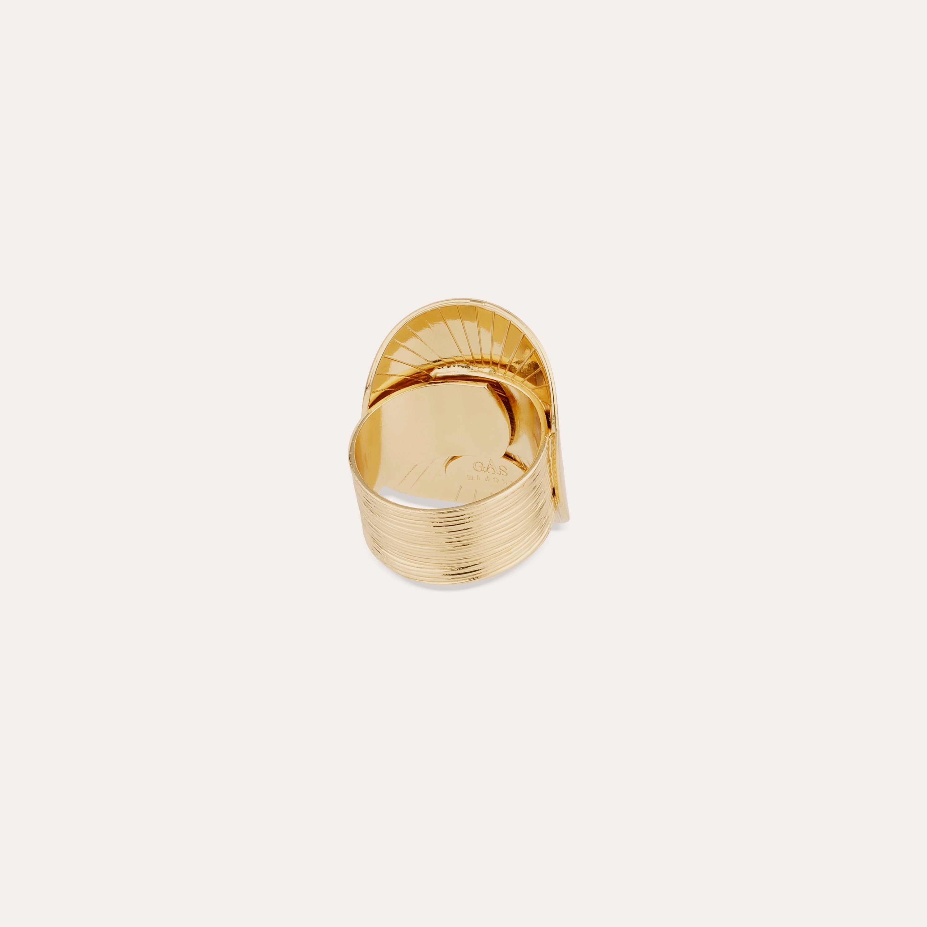 gas-bijoux-diva-bague-dor-e-l-or-fin-m-daillon-bomb-grav image 2