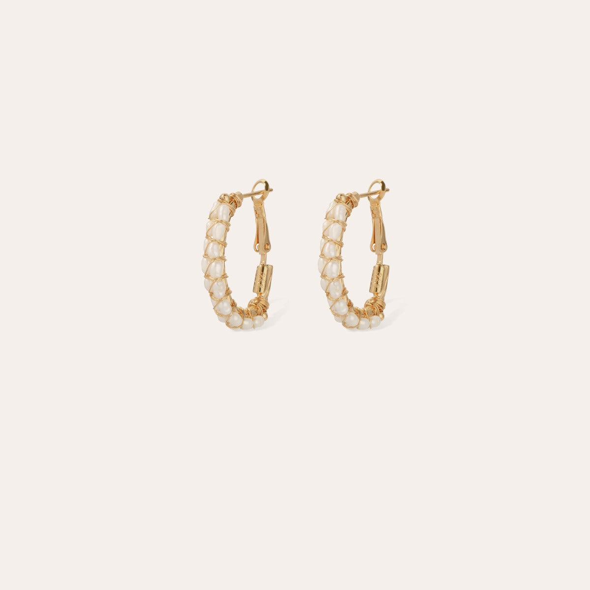 gas-bijoux-boucles-d-oreilles-cr-oles-lyre-dor-es-perles-dor-es-et-nacre-blanche image 1