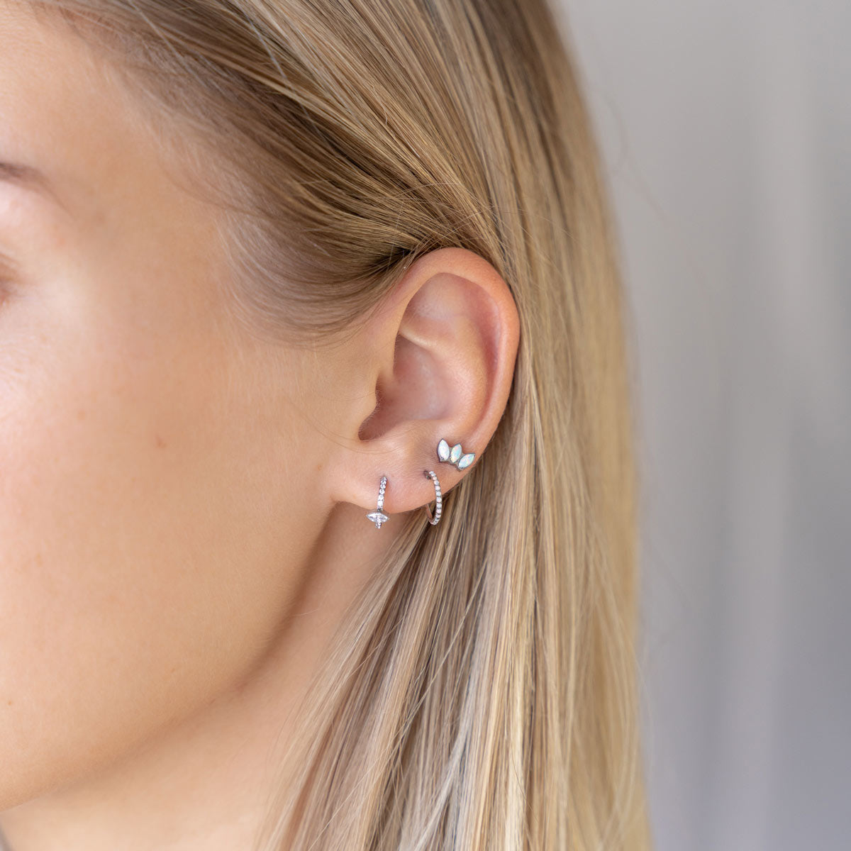 obsidian-piercing-subra-clicker-titane-zircon-marquise-pav-lat-ral-daith-septum- image 4