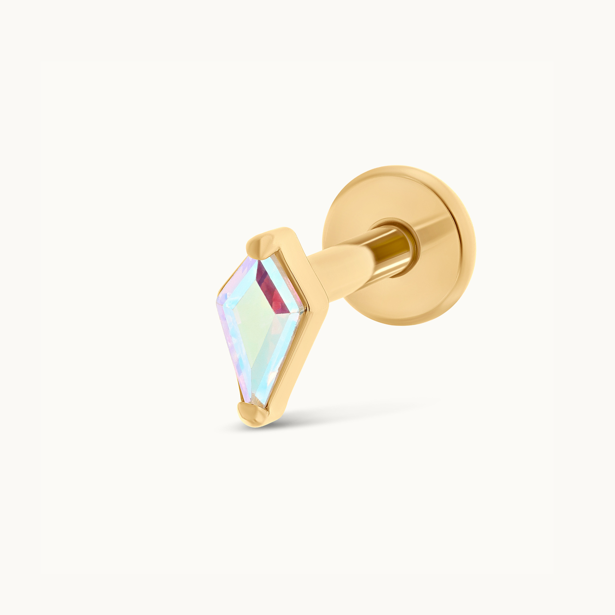 obsidian-piercing-rapha-l-piercing-losange-zircon-holographique-en-titane-vissag image 1