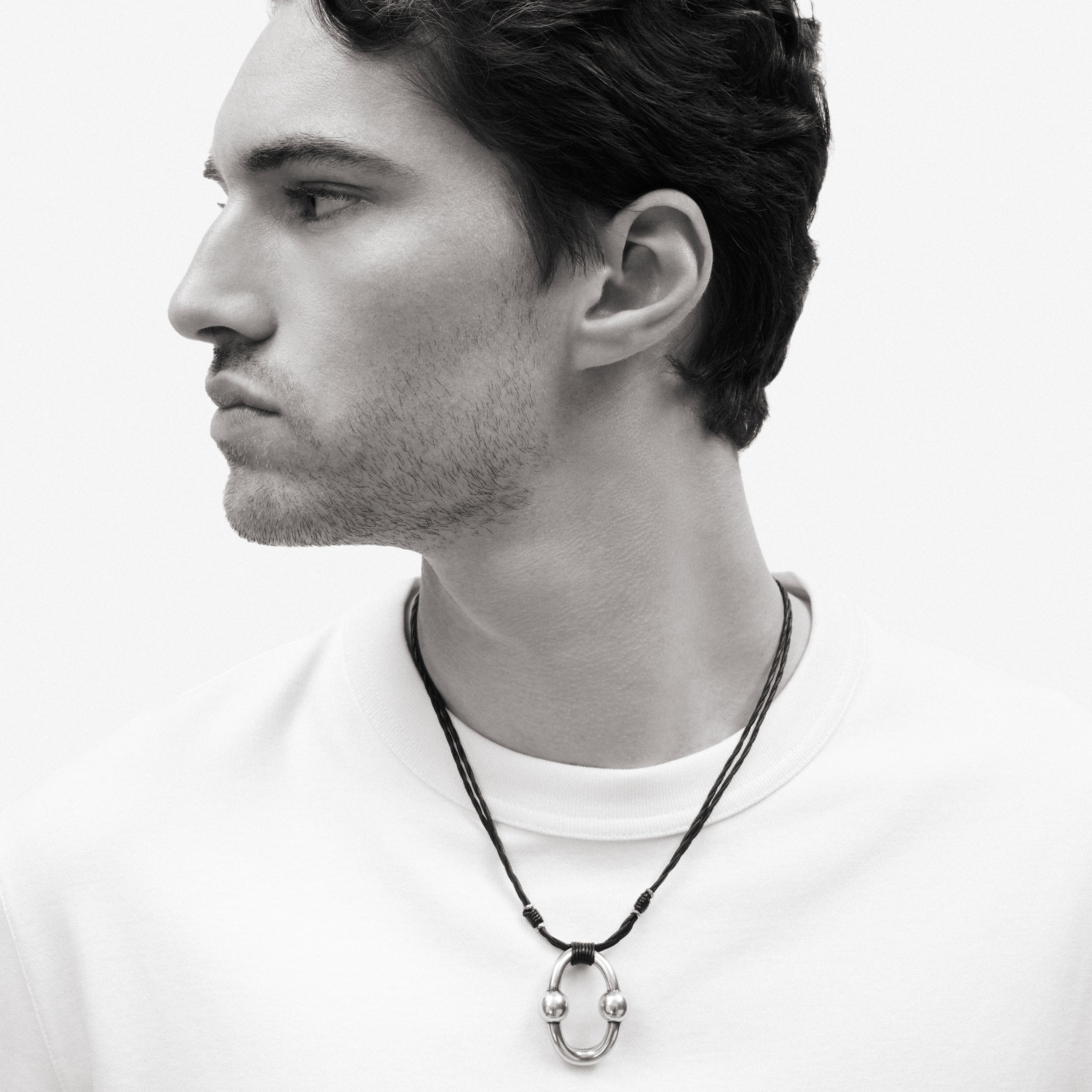 gas-bijoux-collier-rive-cuir-argent-pendentif-maillon-et-cordon-cuir image 2
