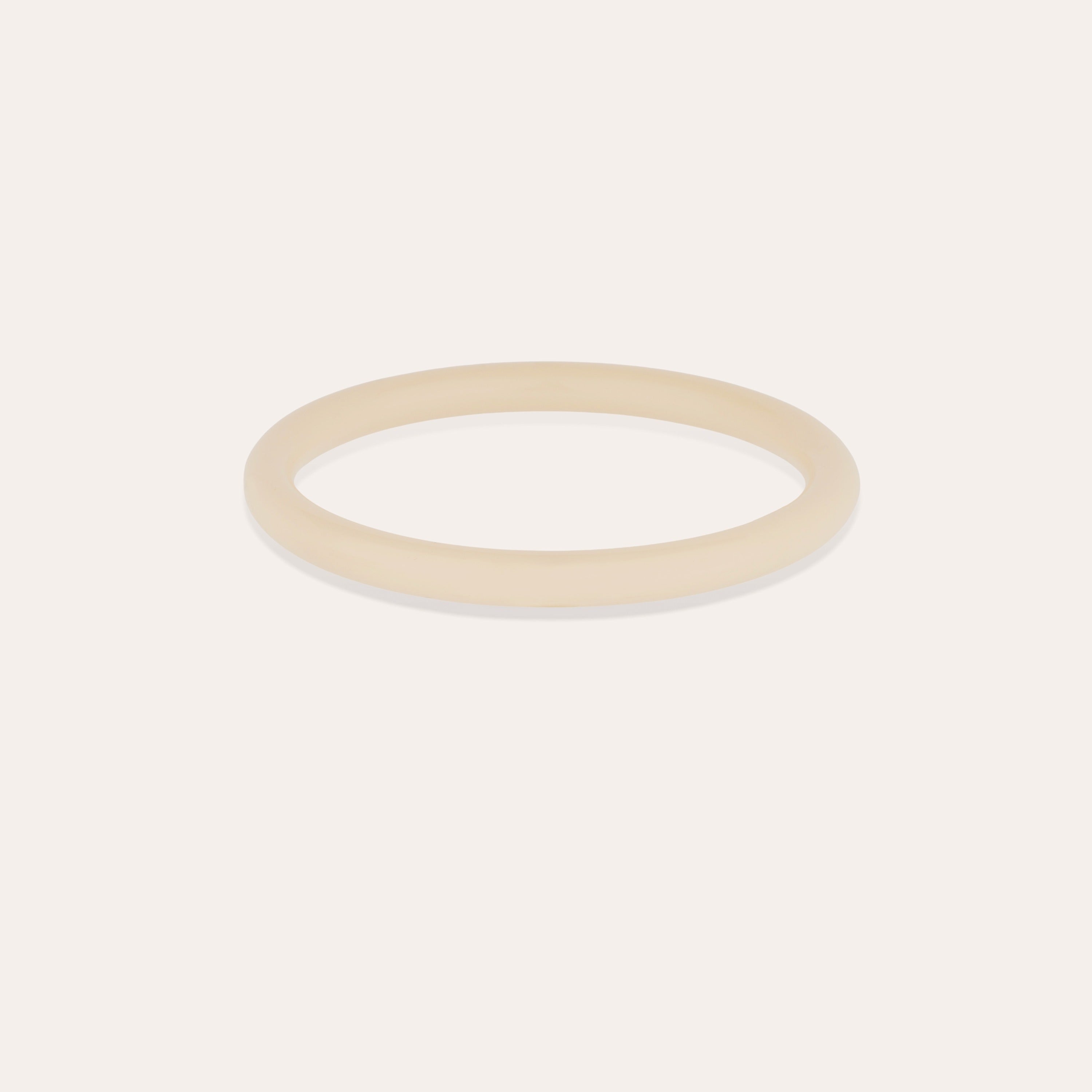 gas-bijoux-caftan-ivoire-bracelet-jonc-ac-tate-dor-poli-main image 1