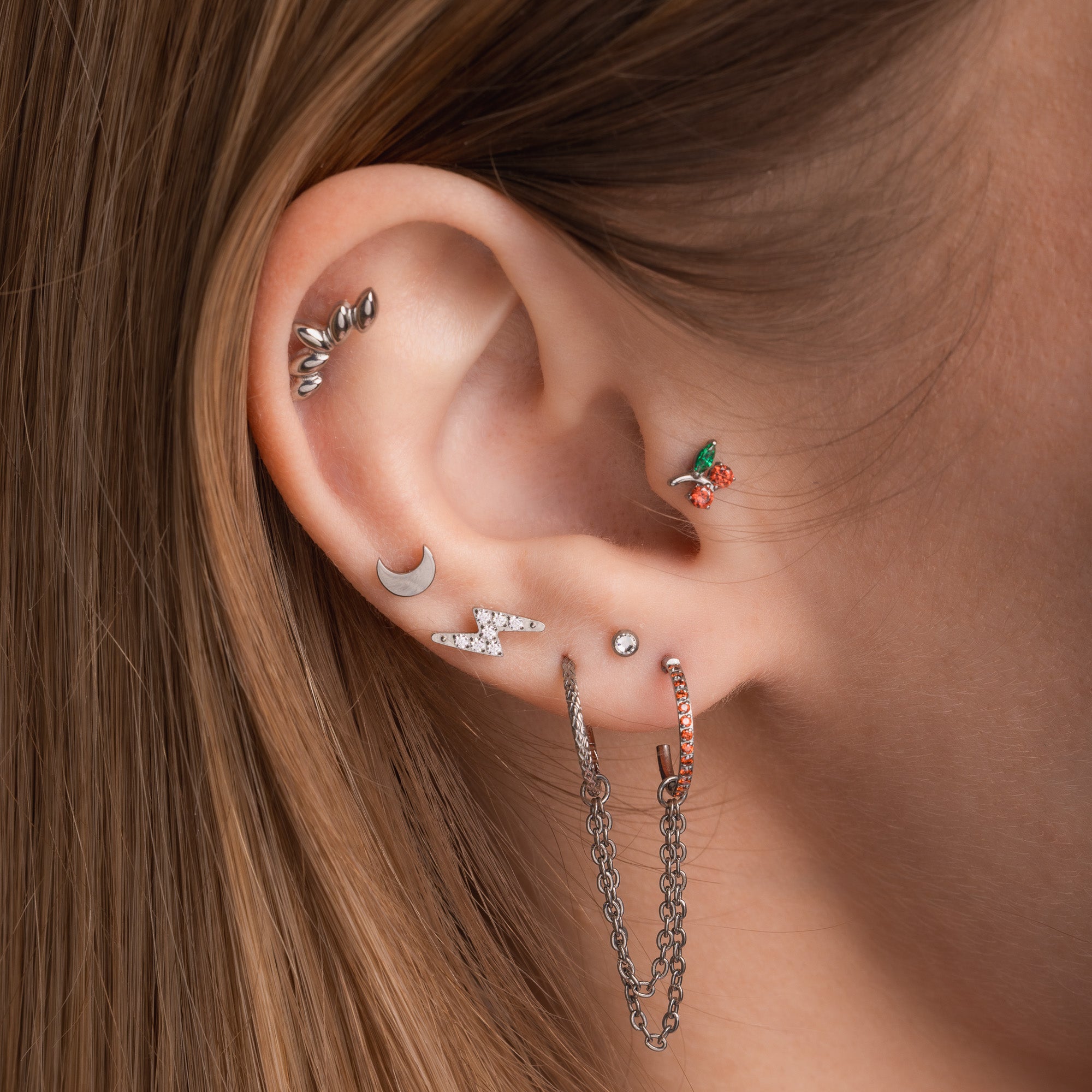 obsidian-piercing-lune-piercing-h-lix-flat-titane-vissage-interne-fini-miroir image 3