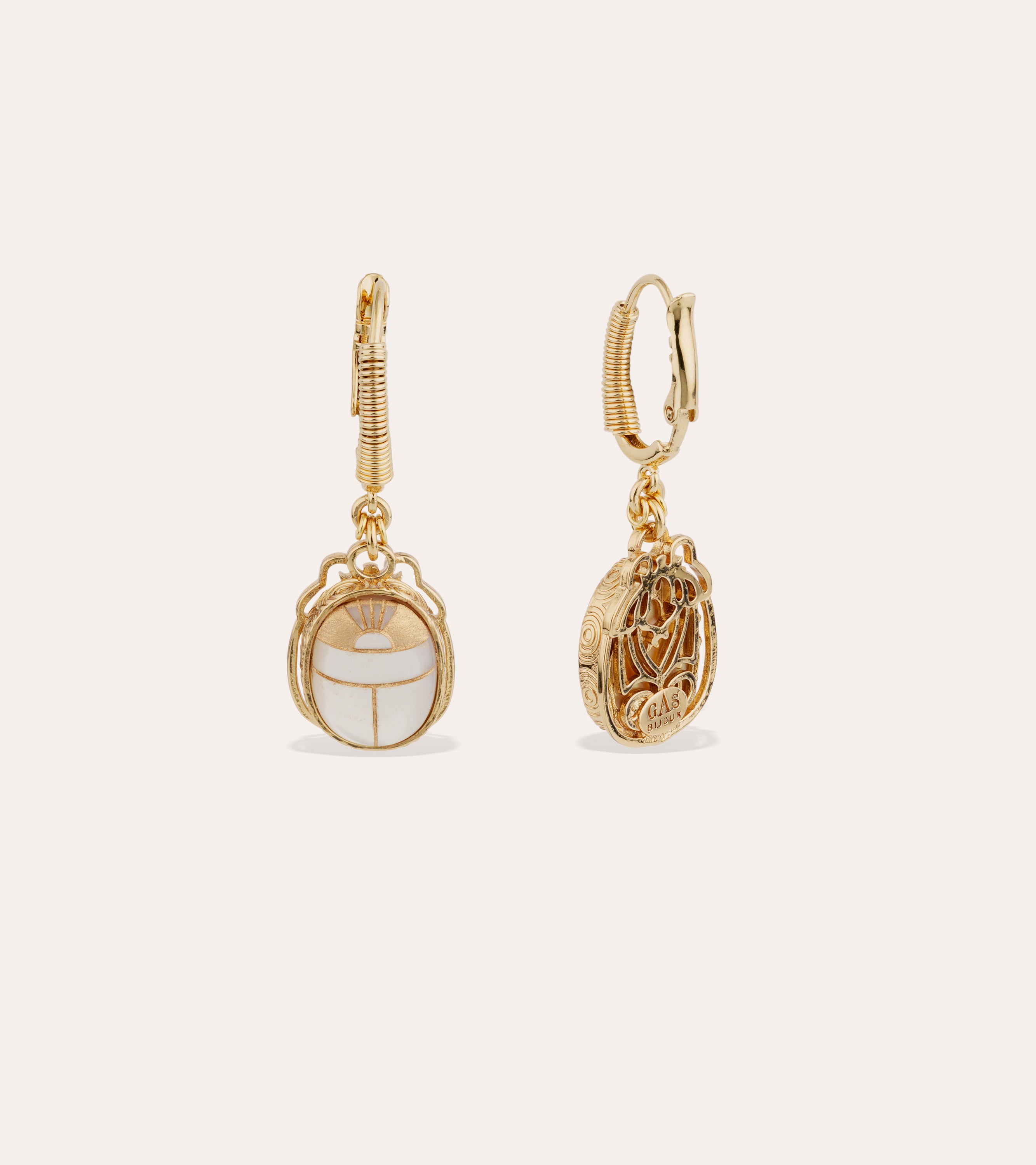 gas-bijoux-boucles-d-oreilles-tao-scaramouche-nacre-blanche image 2