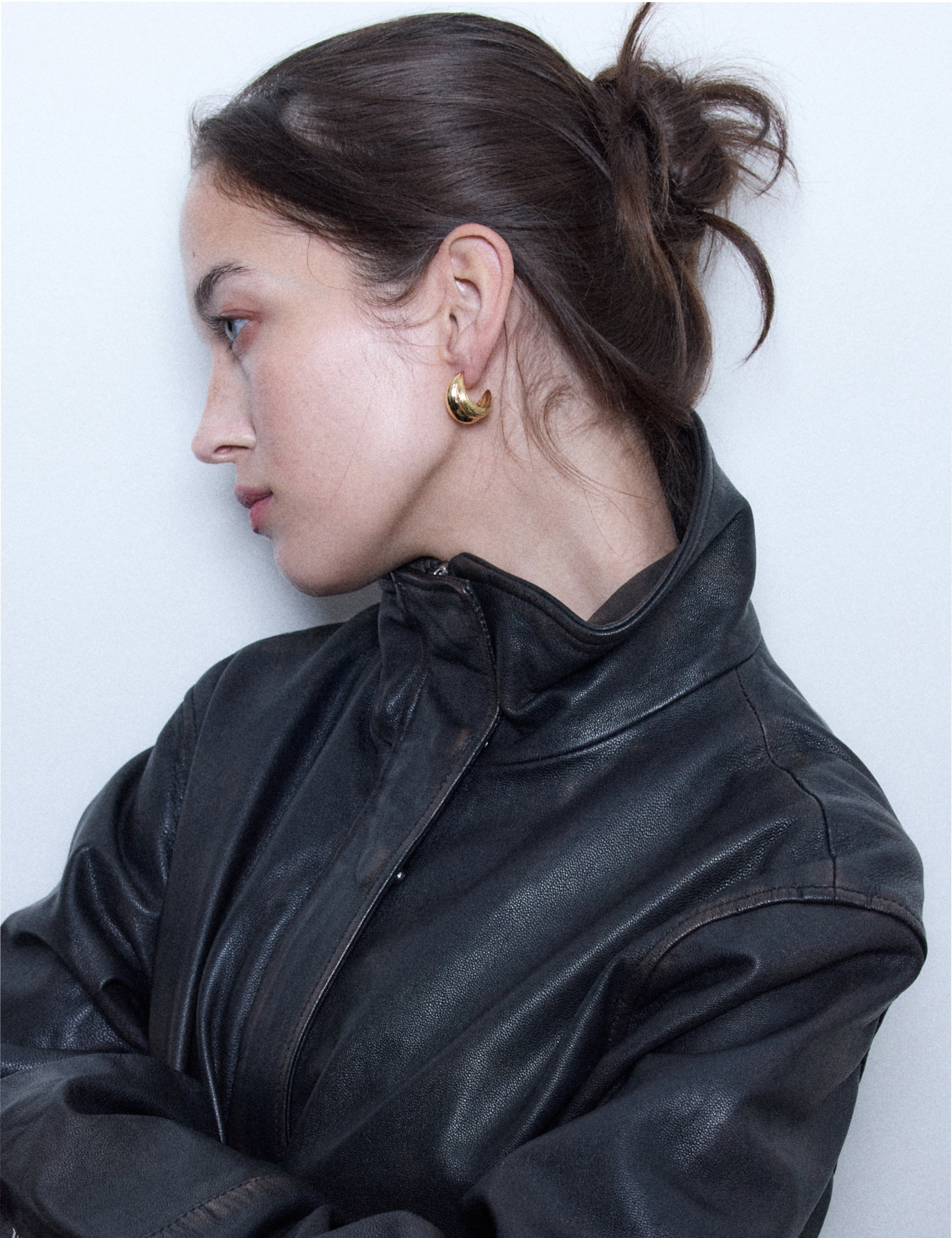 louise-damas-cr-oles-la-courbe-cr-oles-cisel-et-poli-miroir image 3