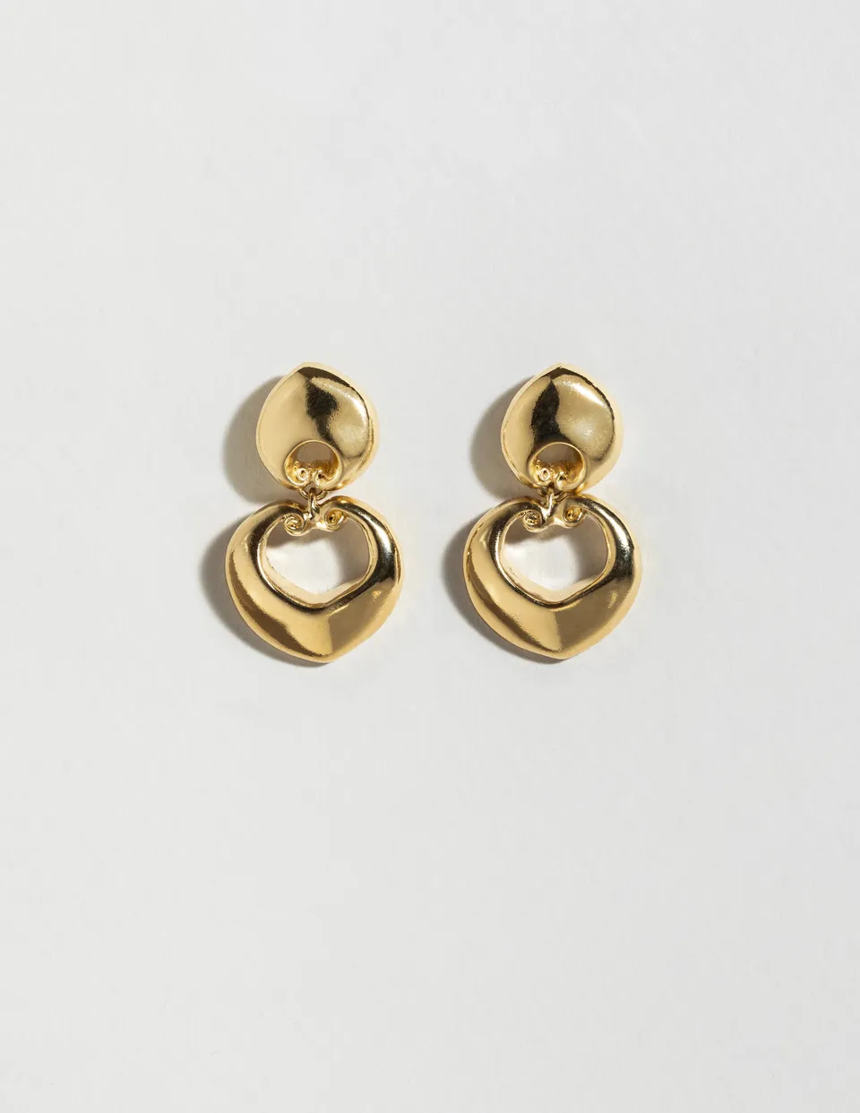 louise-damas-boucles-les-volutes-boucles-articul-es-volumes-bomb-s-ajour-s image 1