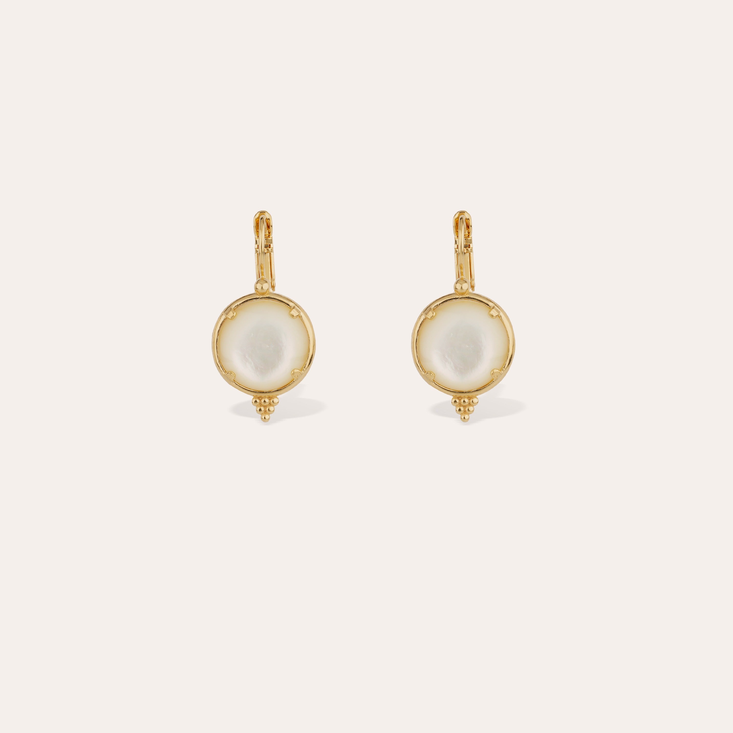 gas-bijoux-boucles-d-oreilles-serti-nacre-nacre-blanche image 1