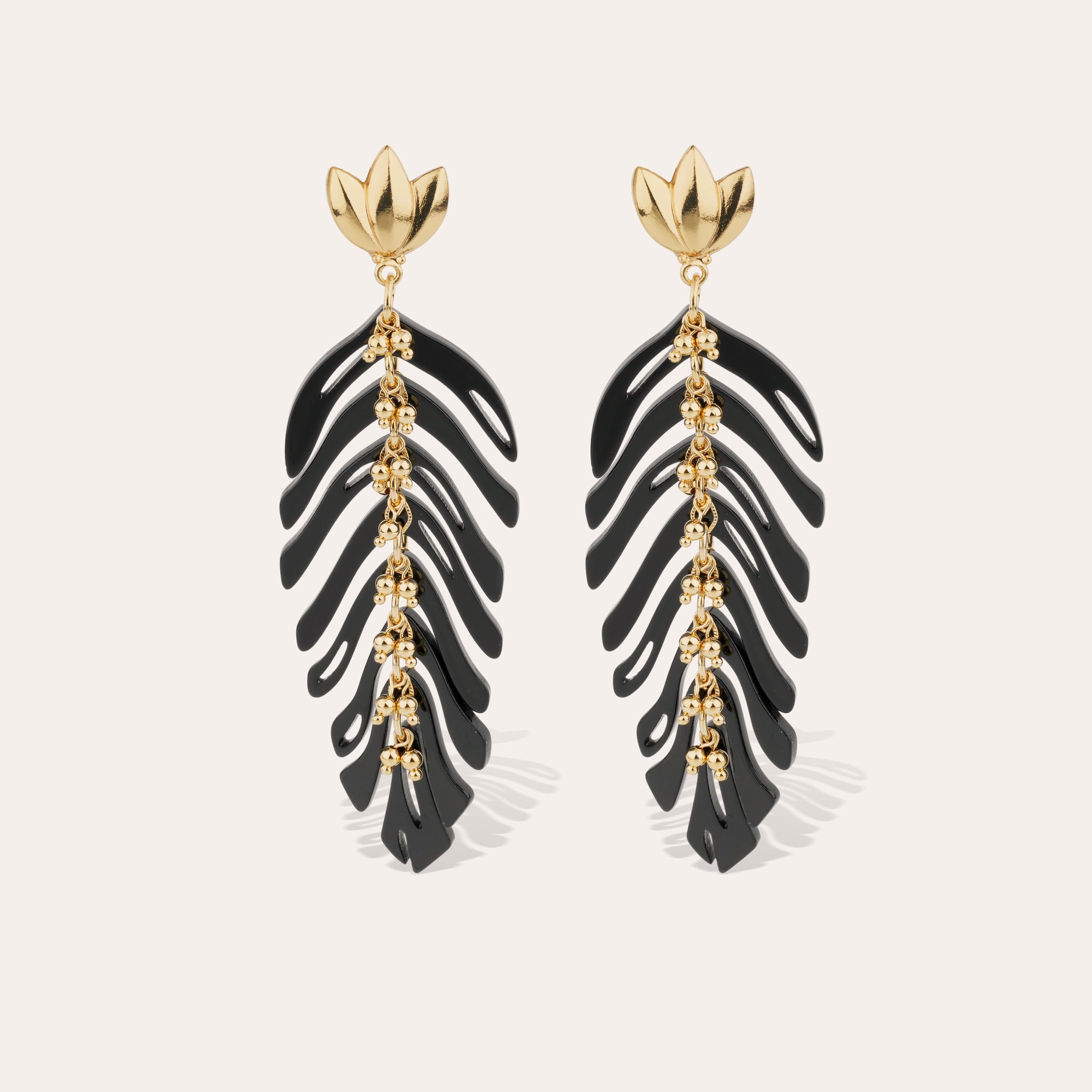 gas-bijoux-cavallo-boucles-d-oreilles-ace9tate-noir-dore9es-e0-l-or-fin image 1