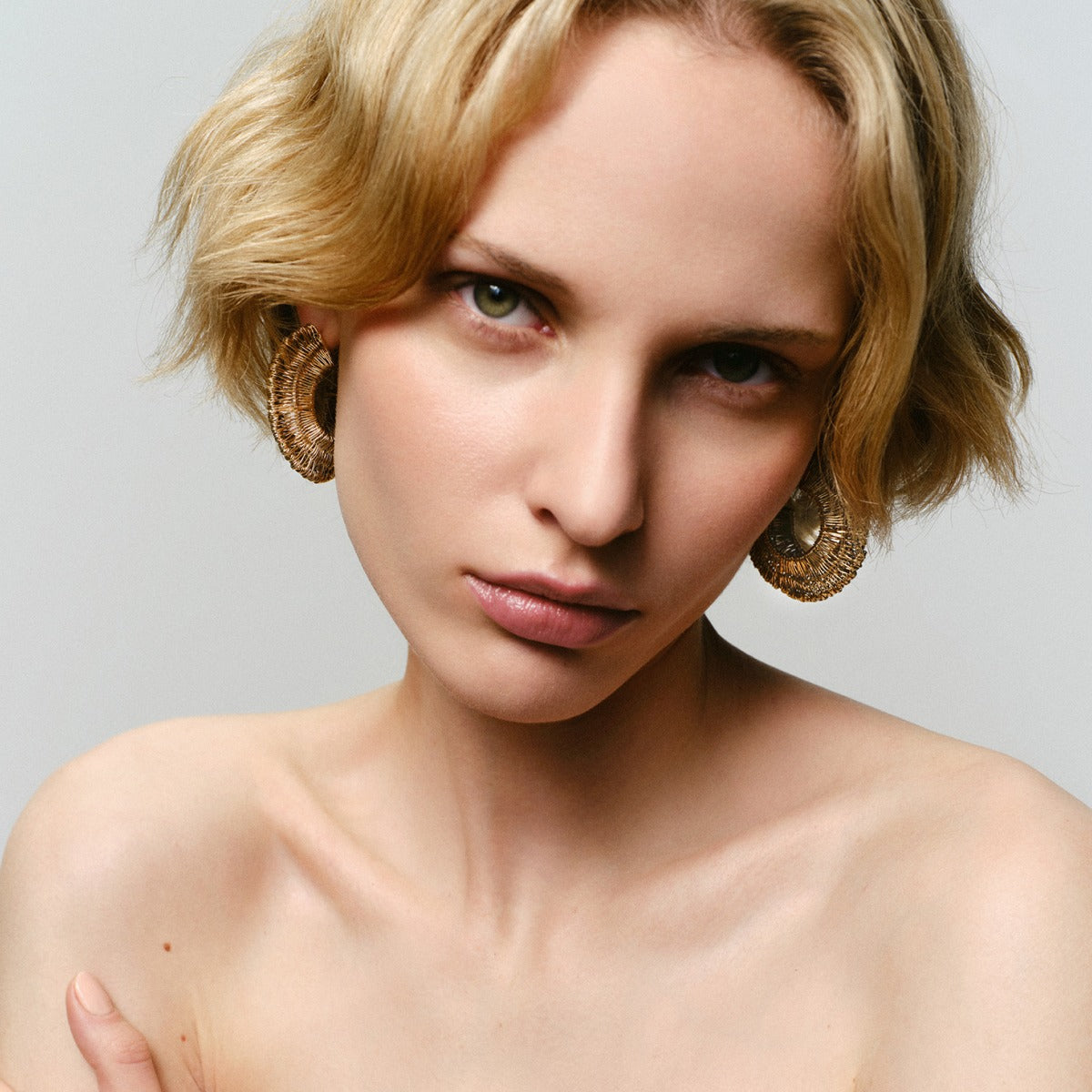 gas-bijoux-boucles-d-oreilles-cr-oles-crocus-filea-dor-es-l-or-fin-tiss-es-la-ma image 2