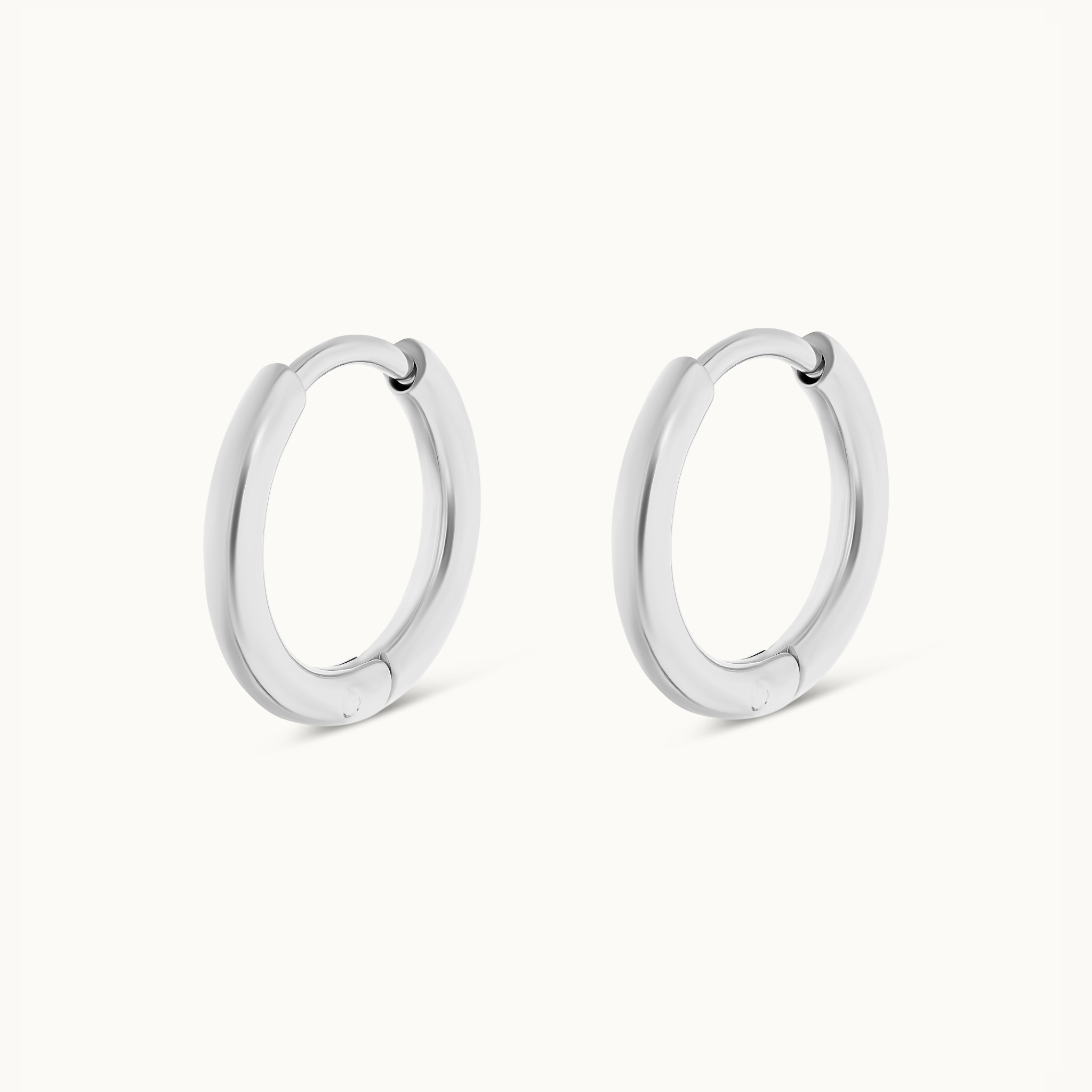 obsidian-piercing-micha-l-anneau-clicker-lisse-minimaliste-titane-grade-implanta image 6