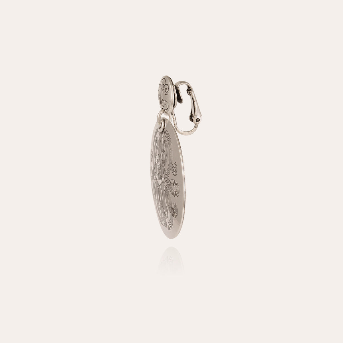 gas-bijoux-boucles-d-oreilles-diva-grand-mod-le-m-daillon-argent-grav-de-volutes image 2