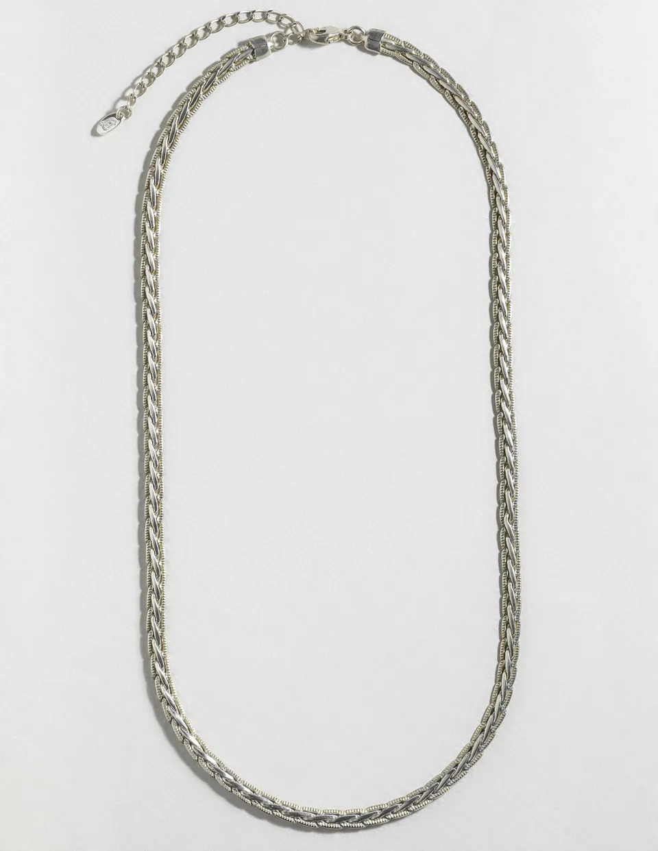 louise-damas-collier-la-tresse-maille-plate-tress-e-fini-cisel-2 image 1