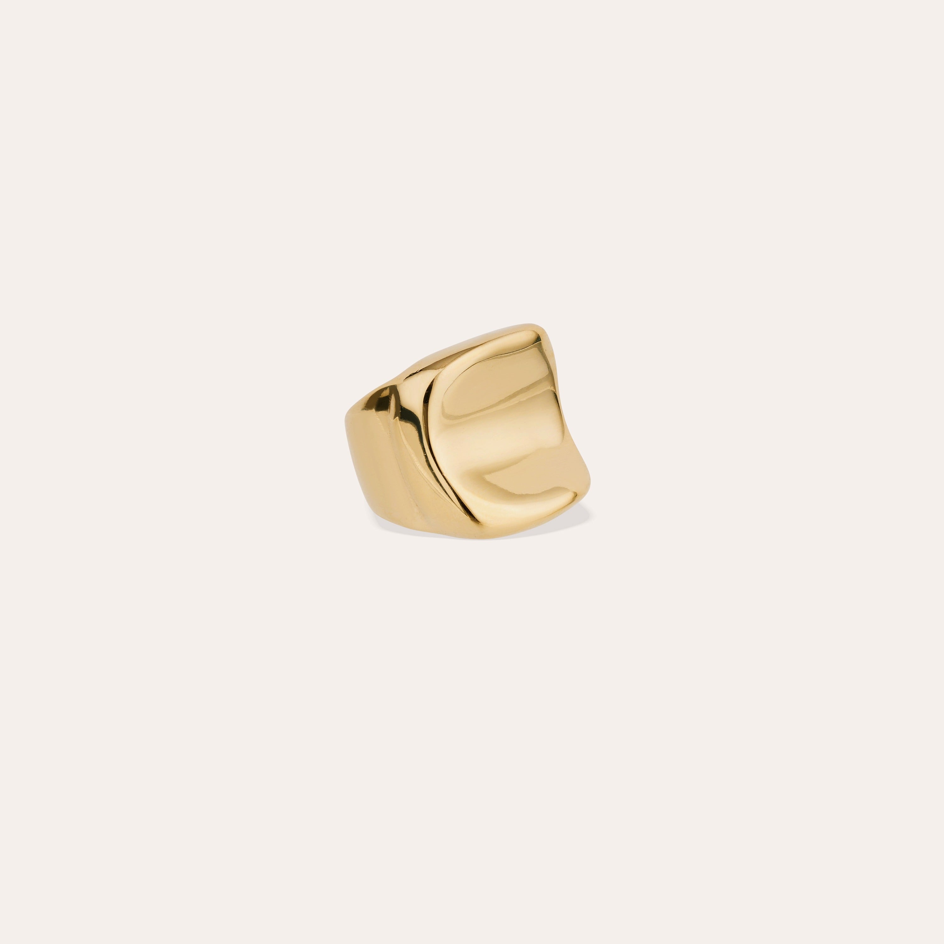 gas-bijoux-bague-square-chevali-re-dor-e-vague-sculpturale image 1