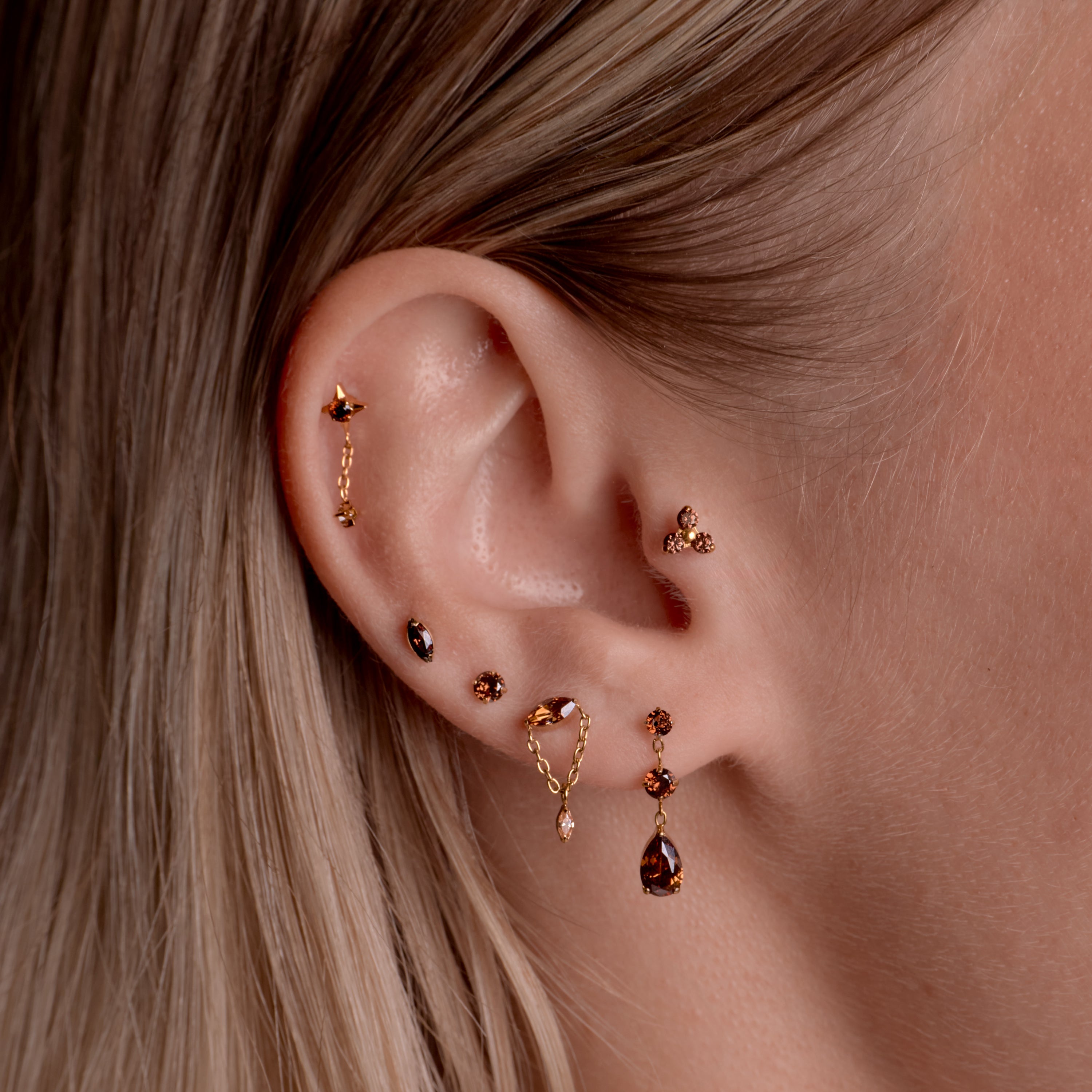 obsidian-piercing-trinity-mocha-piercing-titane-3-zircons-2-mm image 3