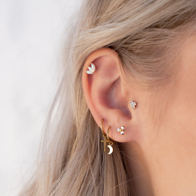 obsidian-piercing-marquise-opale-or-14k-piercing-en-or-massif-14k-trois-opales-m image 2