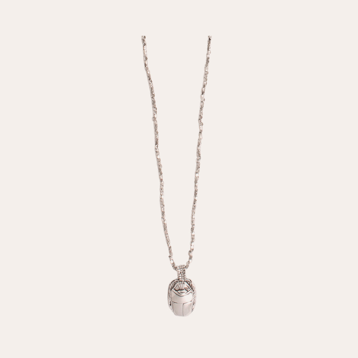 gas-bijoux-lucky-scarab-e-sautoir-perles-argent-es-facett-es-grav-main image 1