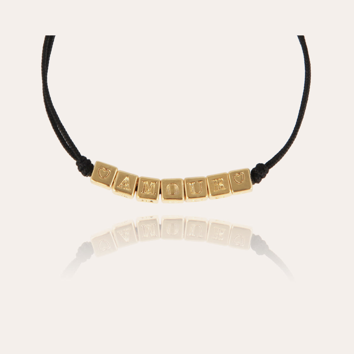 gas-bijoux-amour-bracelet-porte-bonheur-cubes-grav-s-dor-s-taille-ajustable image 2