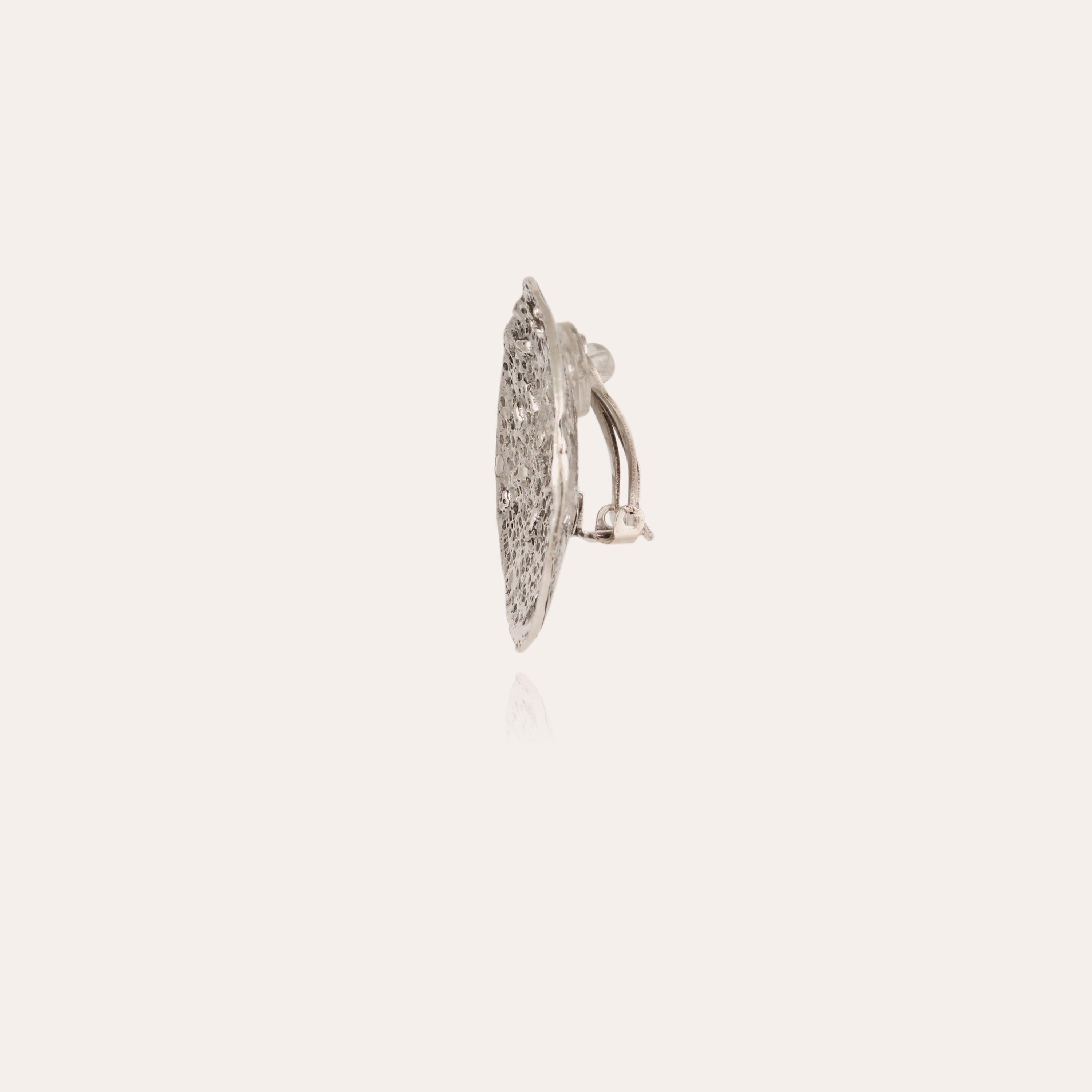 gas-bijoux-boucles-d-oreilles-eclipse-moon-argent-es-martel-es-la-main image 3